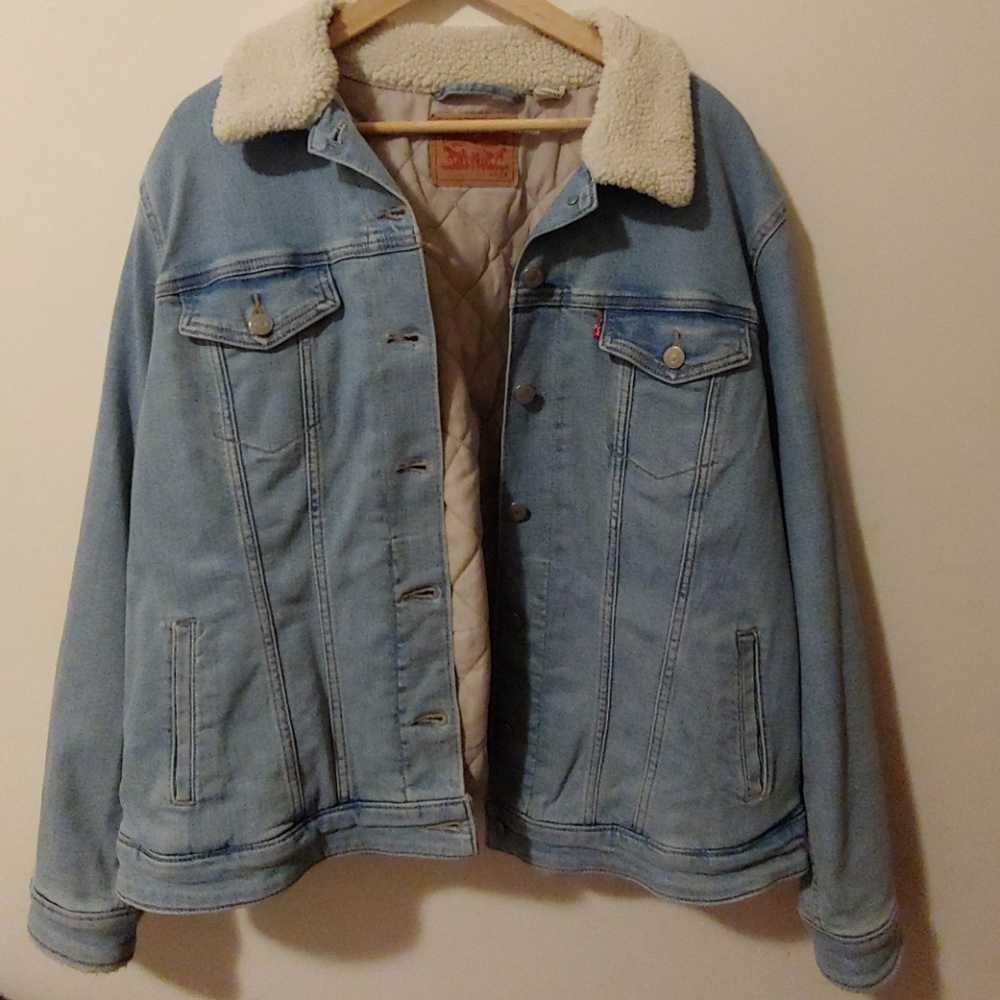 Levi's Oversized Denim Jacket